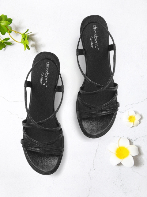 

DressBerry Black Solid Criss Cross Wedges