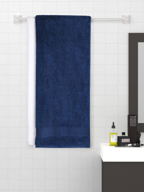 

SPACES Set Of 2 Solid 600 GSM Cotton Bath Towels, White