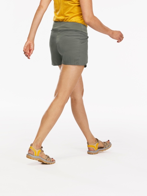 

Quechua By Decathlon Women Grey Solid Regular Fit Regular Shorts