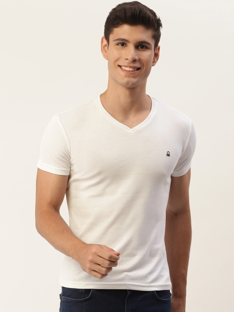 

United Colors of Benetton Men White Cotton V-Neck T-shirt