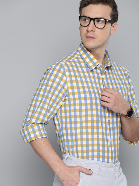 

Indian Terrain Men Yellow & Blue Slim Fit Checked Casual Shirt
