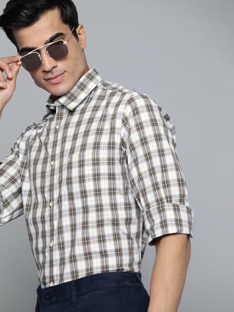 

Indian Terrain Men Olive Green & White Pure Cotton Slim Fit Tartan Checked Casual Shirt