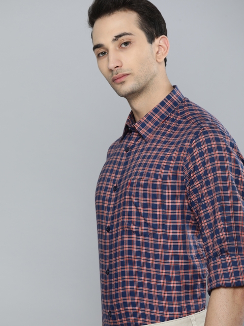 

Indian Terrain Men Blue & Red Slim Fit Checked Formal Shirt