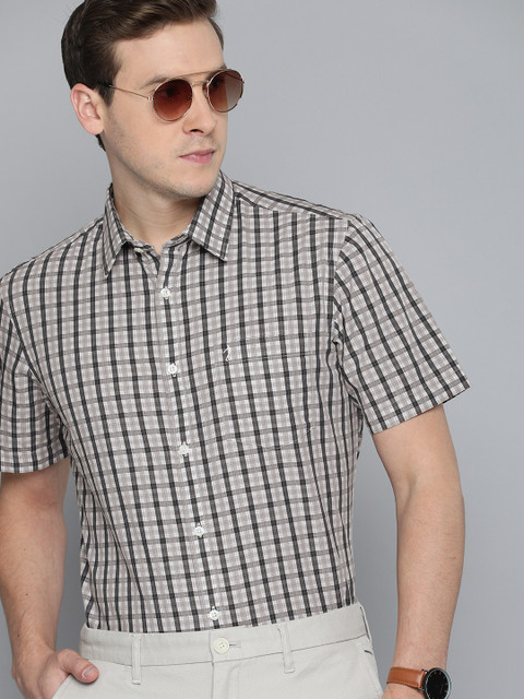 

Indian Terrain Men Grey Slim Fit Checked Smart Casual Shirt