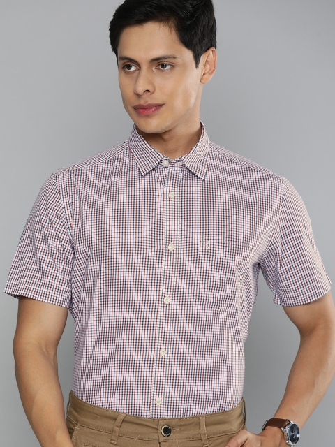

Indian Terrain Men Navy Blue & Red Slim Fit Checked Casual Shirt