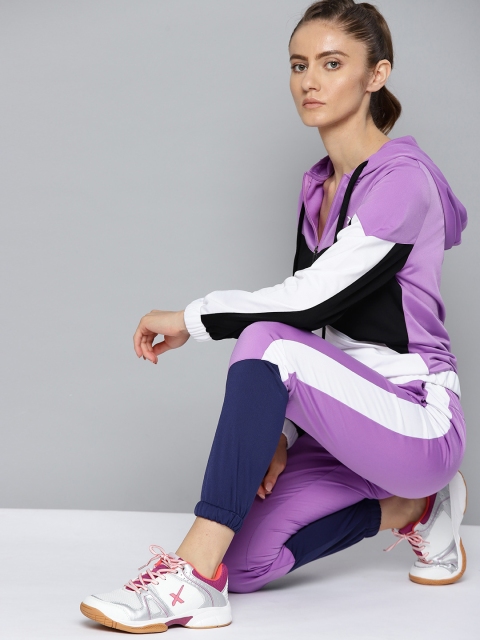 

HRX By Hrithik Roshan Lifestyle Women Jet Black Rapid-Dry Colourblock Tracksuits