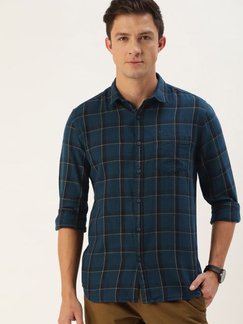 

Flying Machine Men Navy Blue & Black Slim Fit Checked Casual Shirt