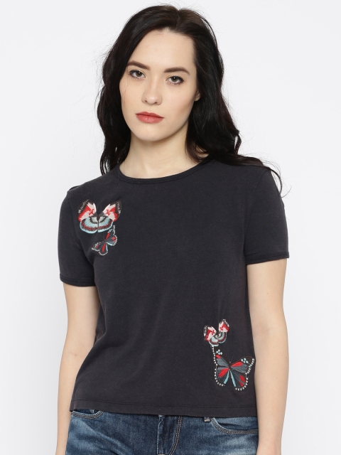 

ONLY Women Charcoal Grey Applique Round Neck T-shirt