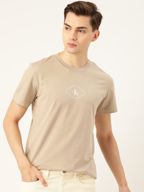 

Calvin Klein Jeans Men Beige & White Brand Logo Pure Cotton T-shirt