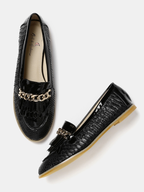 

Mast & Harbour Women Black Textured Tassel Loafers