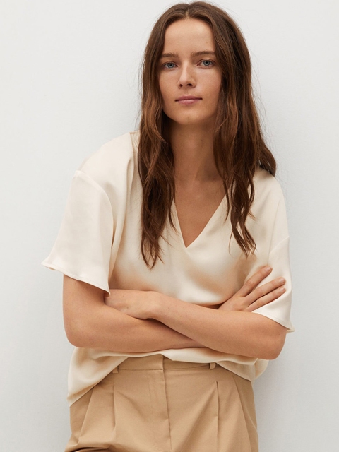 

MANGO Off White Solid Sustainable Satin Finish Flared Sleeves Regular Top