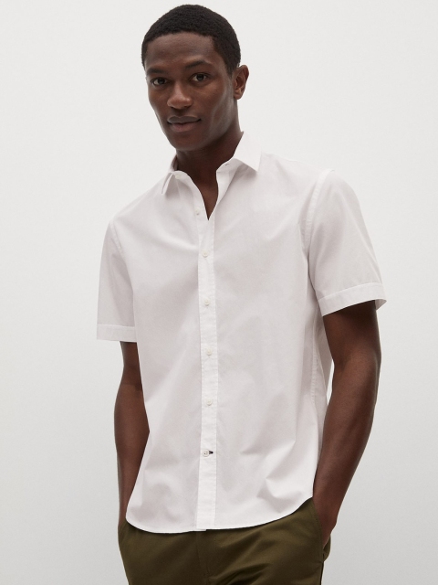 

MANGO MAN White Sustainable Cotton Regular Fit Solid Casual Shirt