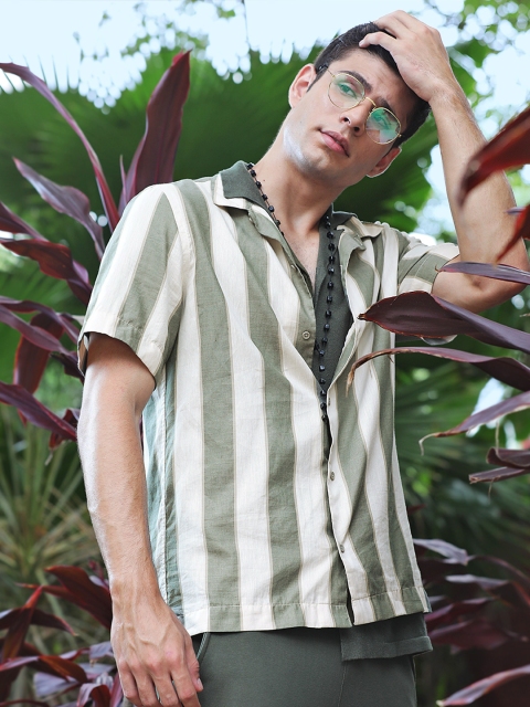 

MANGO MAN Off-White & Olive Green Cotton Linen Regular Fit Striped Sustainable Shirt