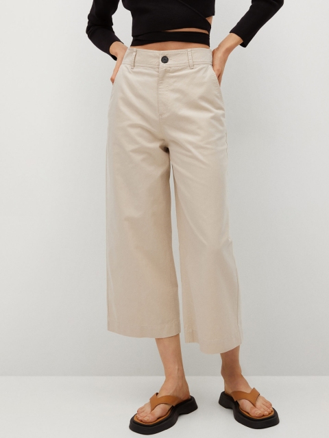

MANGO Women Beige Solid Cropped Parallel Trousers
