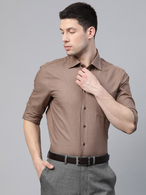 

Tommy Hilfiger Men Beige & Brown Checked Houndstooth Pure Cotton Formal Shirt