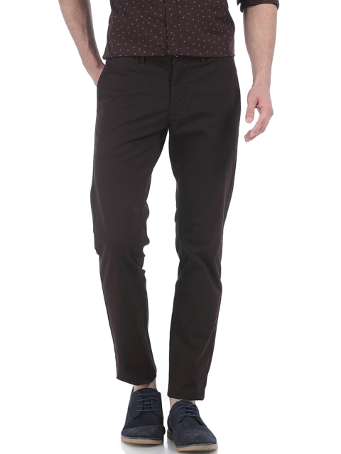 

Basics Men Brown Tapered Fit Solid Chinos