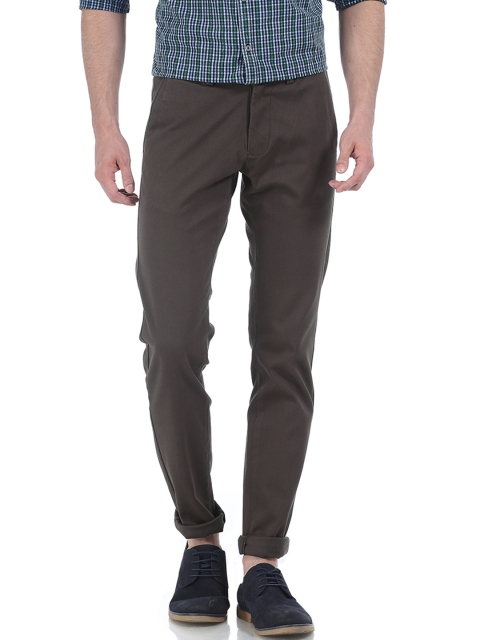 

Basics Men Olive Green Tapered Fit Solid Chinos