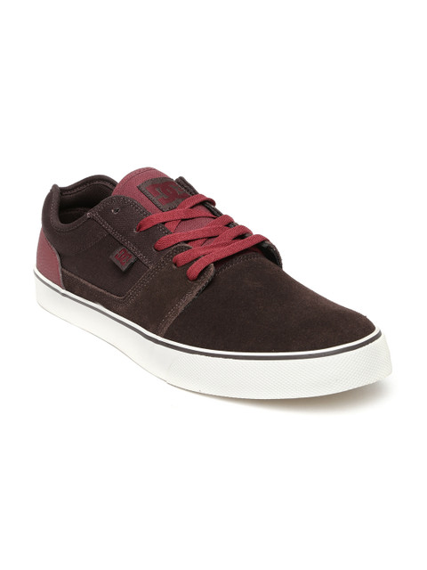 

DC Men Brown & Burgundy Colourblocked Suede Sneakers
