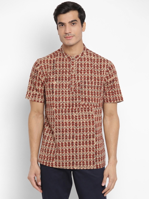 

Fabindia Men Maroon & Beige Ethnic Motifs Hand Block Printed Dobby Kurta