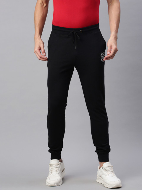 

abof Men Black Solid Striaght Fit Joggers