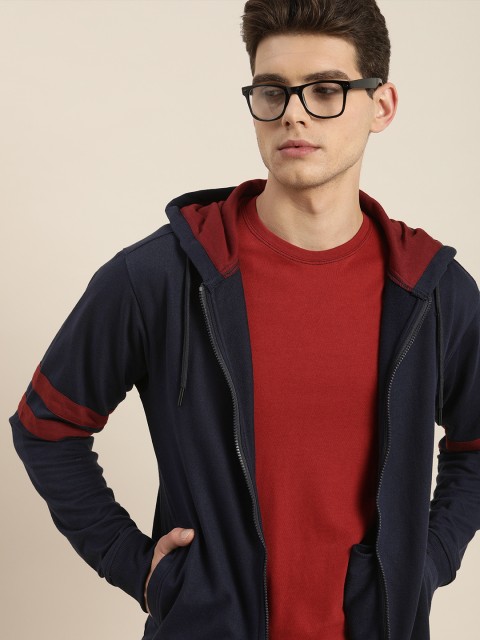 

INVICTUS Men Navy Blue Hooded Sweatshirt