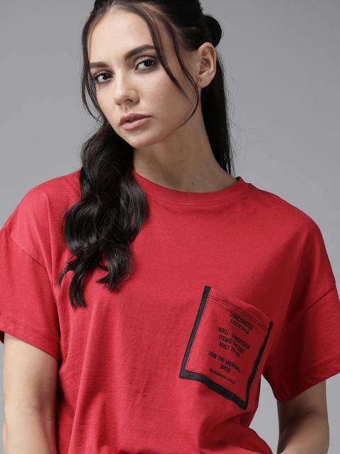 

Roadster Women Red Easy Boxy Fit Pocket Detailing Drop-Shoulder Sleeves Pure Cotton T-shirt