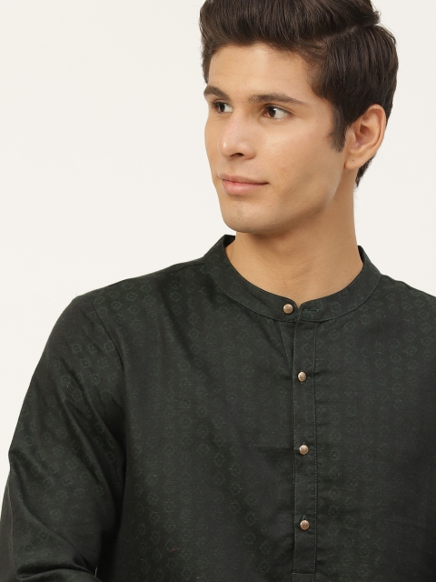 

House of Pataudi Men Olive Green Woven Design Jashn Kurta