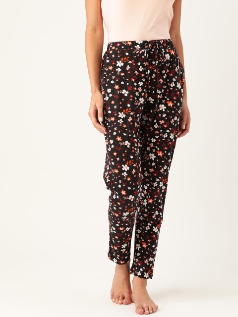 

ETC Women Black & White Floral Printed Cotton Lounge Pants