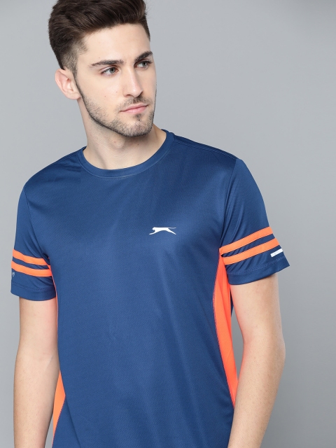 

Slazenger Men Blue & Coral Orange Solid T-shirt