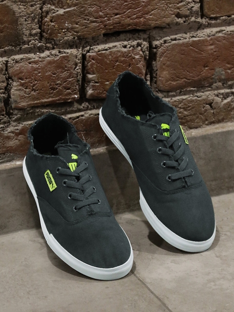 

Puma Men Grey Streetsala IDP Sneakers