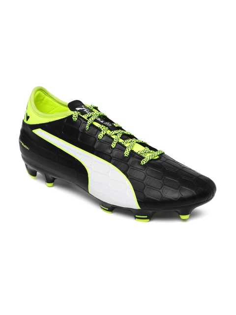 

PUMA Men Black & White Safety Football Shoes