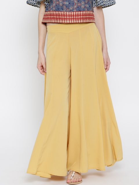 

Aurelia Yellow Polyester Panelled Palazzo Trousers