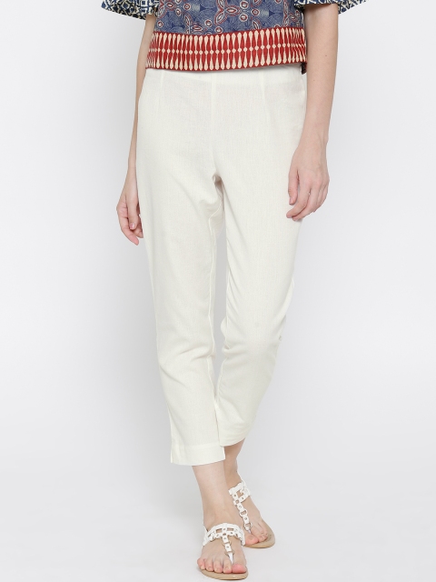 

Aurelia Off-White Cropped Casual Trousers