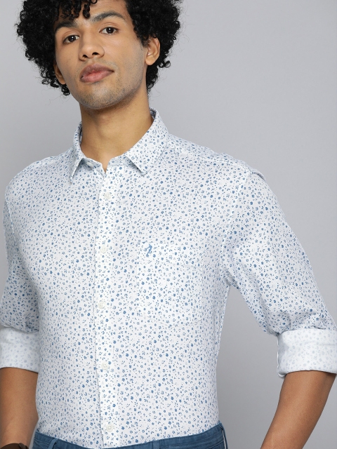 

Indian Terrain Men White Slim Fit Floral Printed Smart Casual Shirt