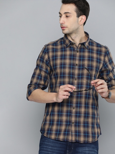 

Indian Terrain Men Khaki & Navy Blue Chiseled Slim Fit Tartan Checks Pure Cotton Shirt