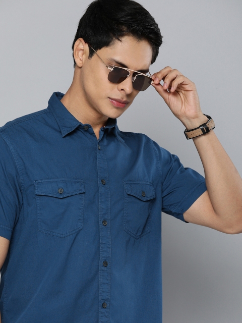 

Indian Terrain Men Navy Blue Solid Slim Fit Casual Shirt