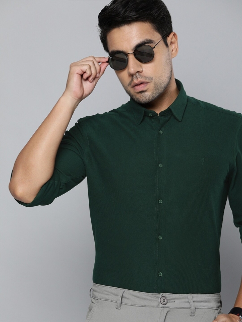 

Indian Terrain Men Green Selfdesign Slim Fit Semi-Formal Shirt