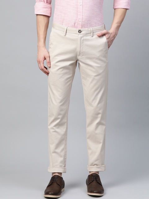 

Indian Terrain Men Cream-Coloured Brooklyn Slim Fit Solid Regular Trousers