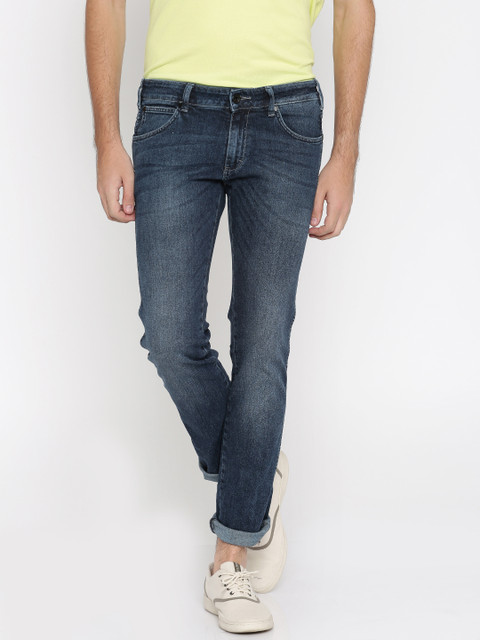 

Wrangler Blue Low-Rise Skanders Slim Fit Stretchable Jeans