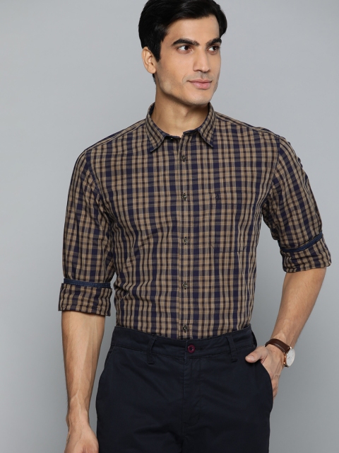 

Indian Terrain Men Khaki & Navy Blue Slim Fit Pure Cotton Checked Casual Shirt