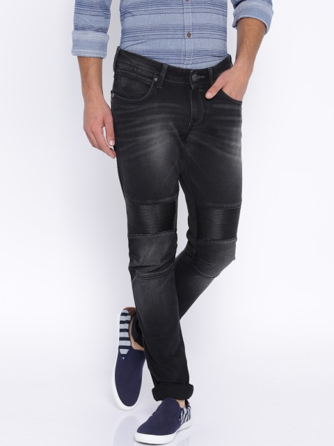 

Wrangler Black Low-Rise Vegas Fit Jeans