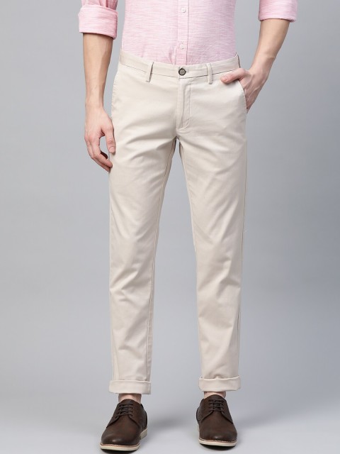 

Indian Terrain Men Cream-Coloured Brooklyn Slim Fit Solid Regular Trousers, Beige