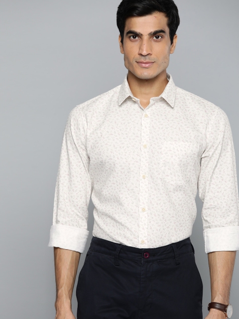 

Indian Terrain Men White & Green Cotton Slim Fit Ditsy Print Smart Casual Shirt