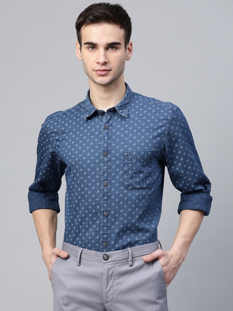 

Indian Terrain Men Blue Slim Fit Floral Printed Pure Cotton Denim Casual Shirt