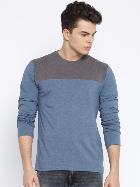 

Highlander Grey & Blue T-shirt