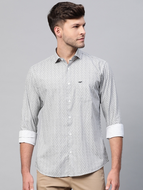 

Park Avenue Men White & Black Pure Cotton Slim Fit Printed Casual Shirt