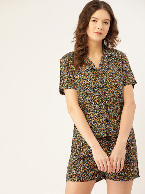 

ETC Women Black & Orange Floral Printed Night suit