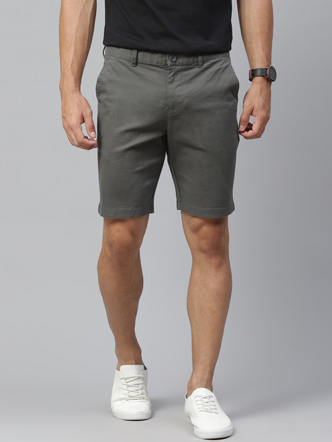 

Mast & Harbour Men Charcoal Grey Solid Mid-Rise Regular Shorts