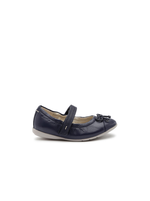 

Clarks Girls Navy DanceSpin Inf Leather Mary Janes, Navy blue