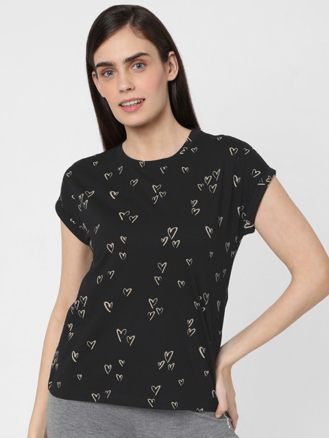

Vero Moda Women Black Beige Printed Extended Sleeves Pure Cotton T-shirt
